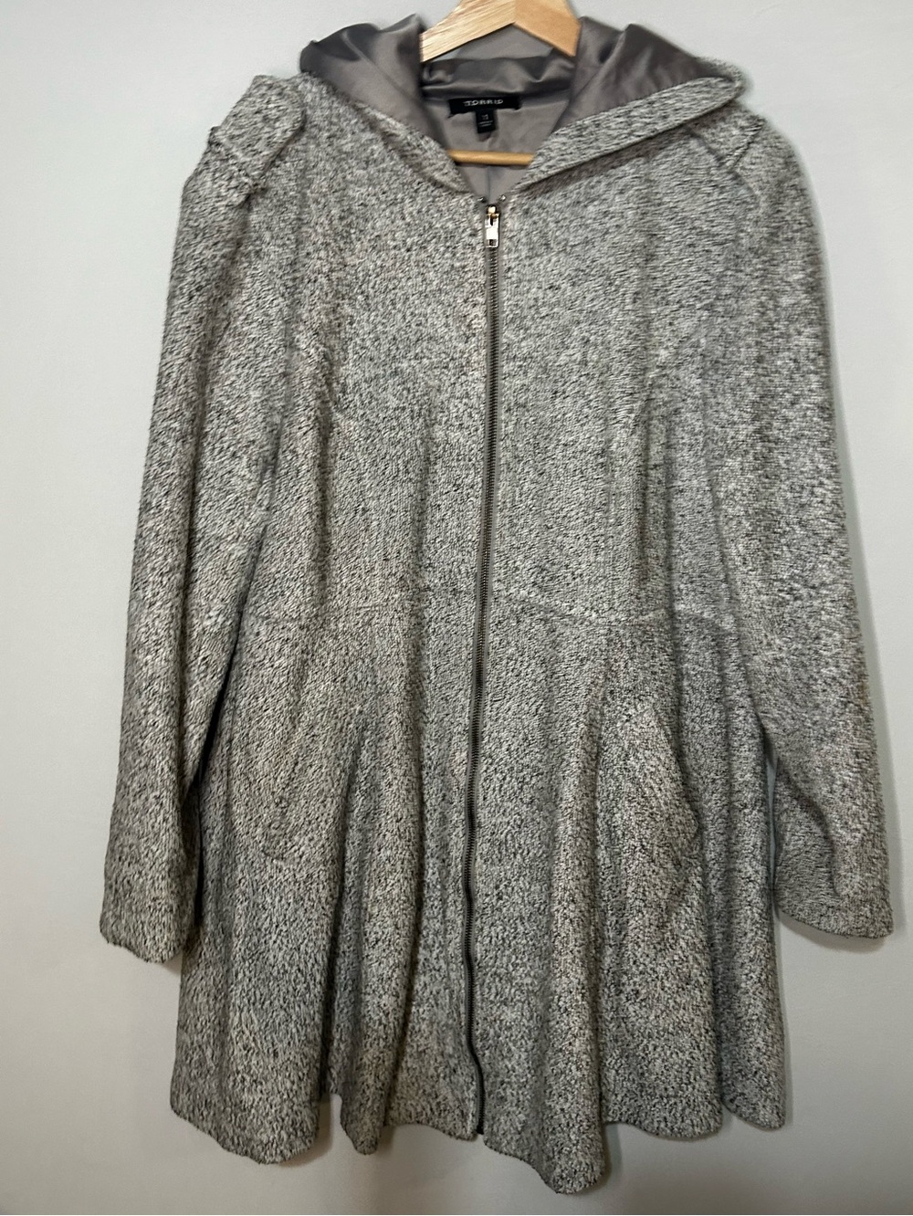 Torrid Grey Brushed Hacci Hooded A-Line Coat 1X - Picture 4 of 7